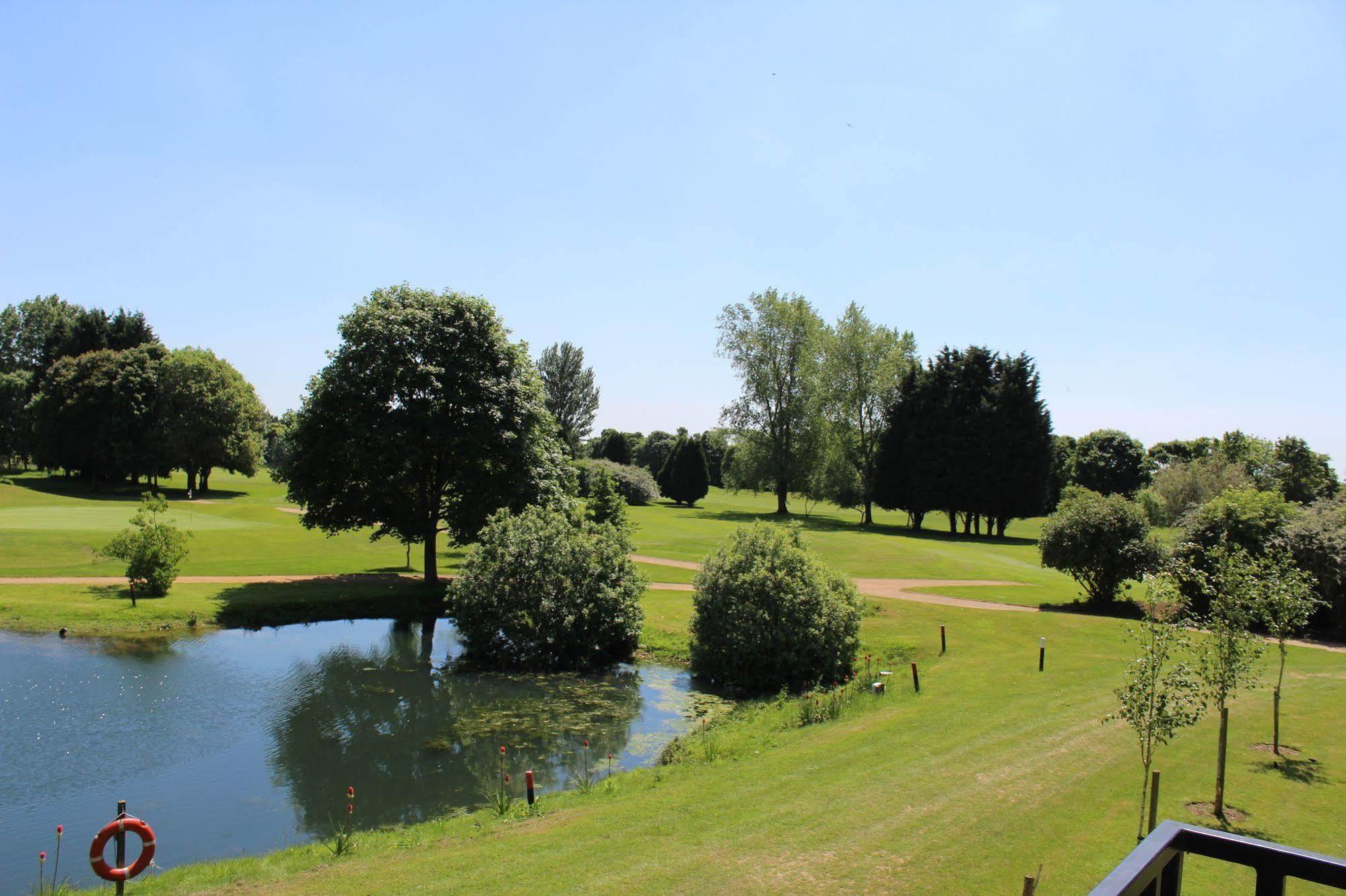 Bicester Hotel, Golf & Spa Экстерьер фото